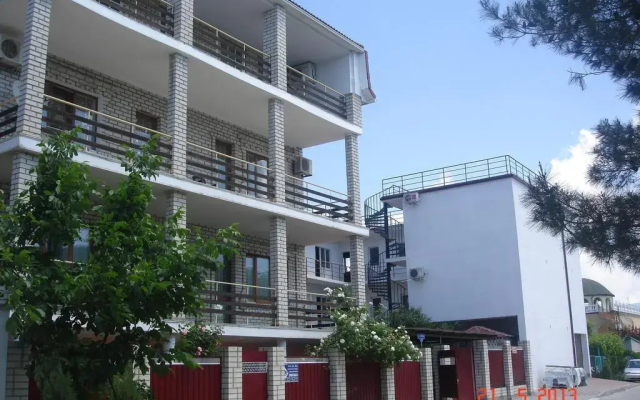 Guest House Granat