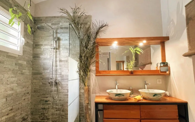 Le Jardin De Ravintsara - Adults Only