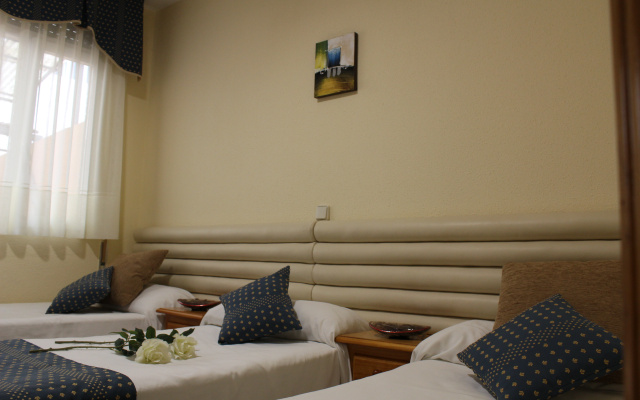 Hostal Cuatro Caños