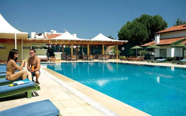 Villasaray Hotel