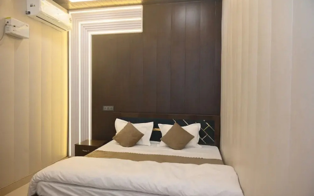 Hotel Narayan Niwas