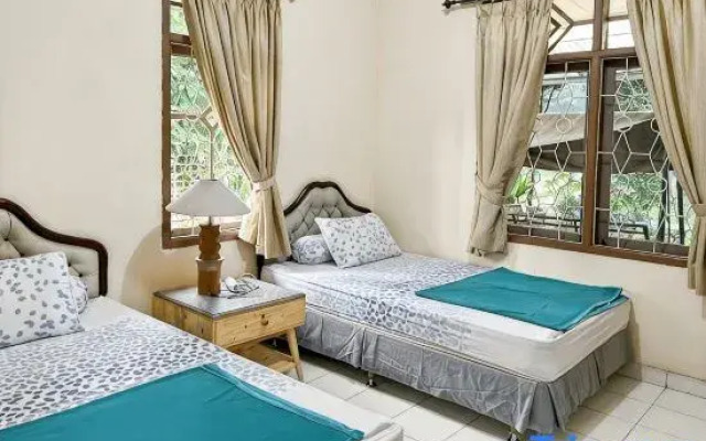 Large Villa Ciater 3BR near Sariater