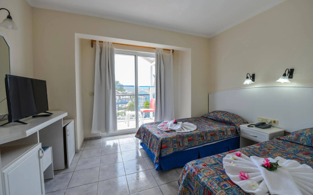 Blue Pearl Hotel& Villas