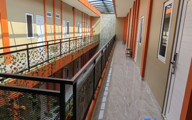 Joy Hotel