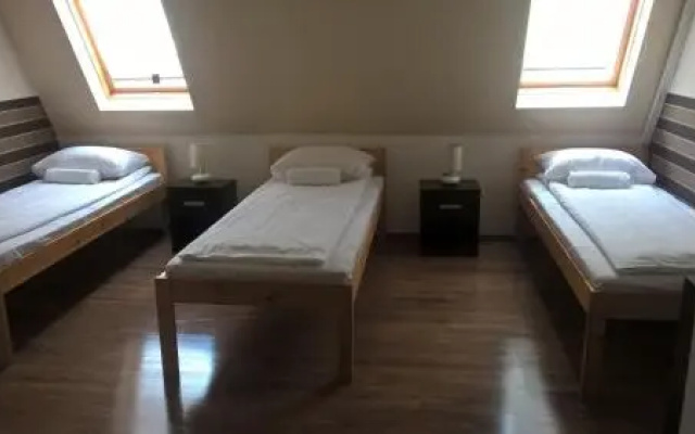 Vígadó Apartmanház