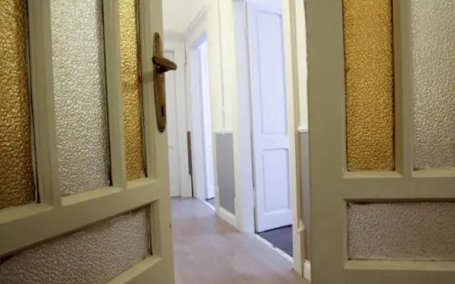 Max Apartment