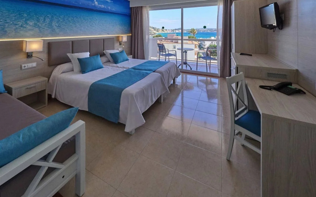 Aparthotel y Hotel Paguera Beach