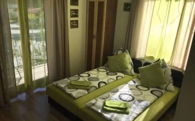 Old Cars Motel Velden