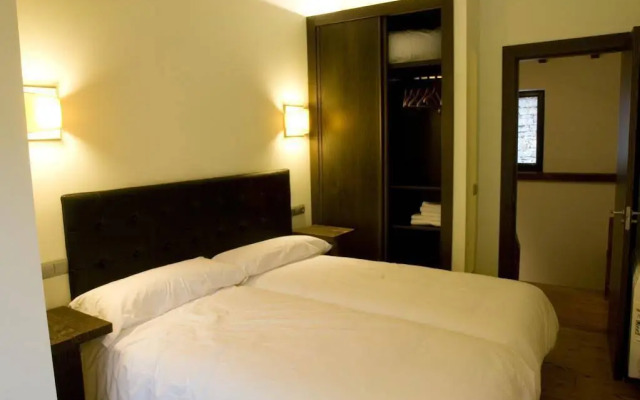 Apartamentos Rurales El Lleron