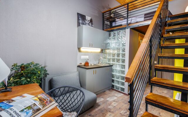 Mezzanine Hotel комната для гостей