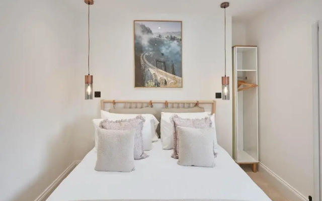 Host Stay Abbey Hus