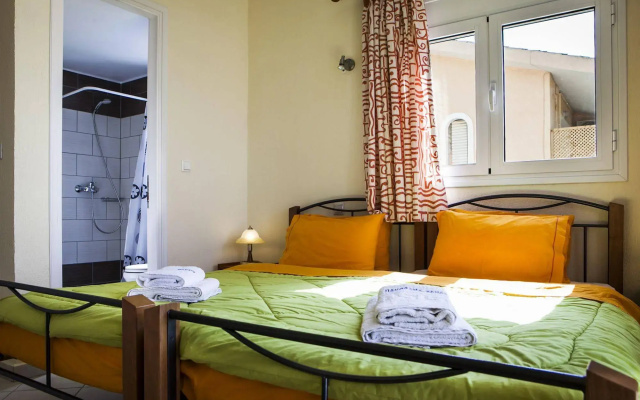 Panorama Fanari Studios & Apartments