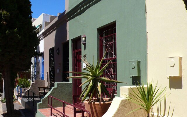 De Waterkant Cottages in Cape Town, South Africa from 103$, photos, reviews - zenhotels.com hotel front