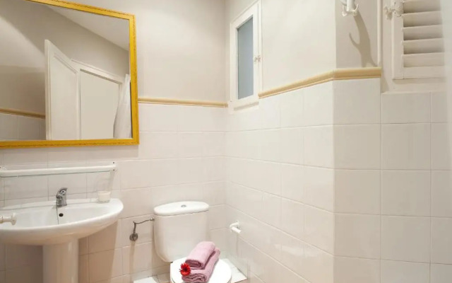 Modernist Apartment Barcelona