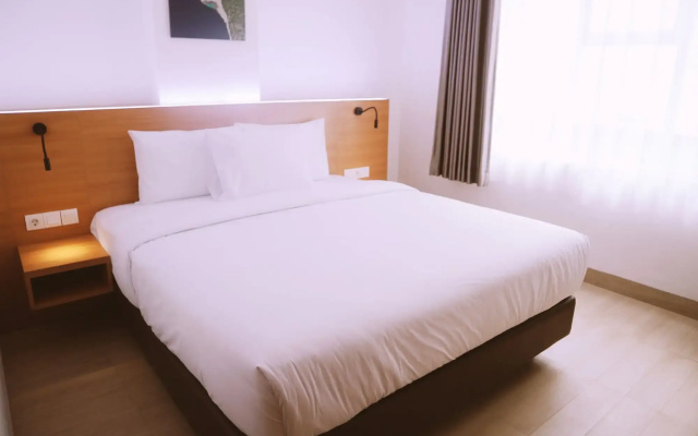 Grand   Thamrin  Hotel