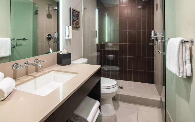 Hotel Lucent