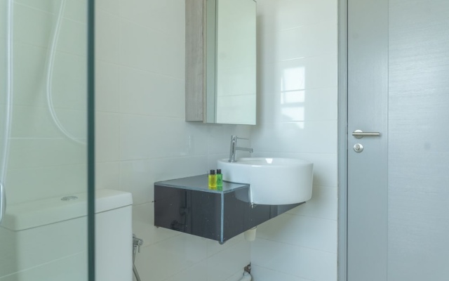 OYO Home 987 Premium 1BR 1 Tebrau Residences