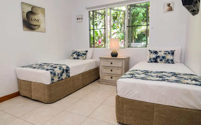 Hanalei Beach House Port Douglas