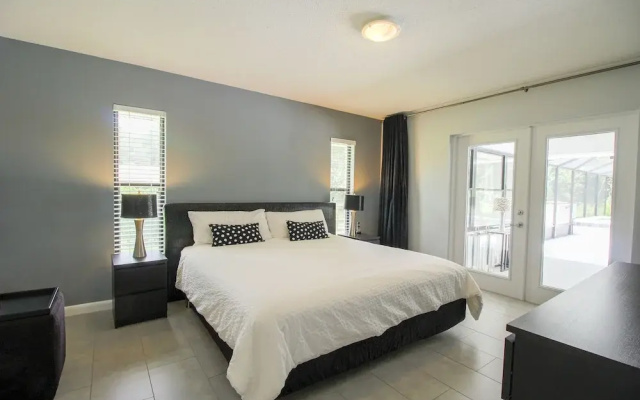 Vacation Home With A Stunning View - 870 3 Bedroom Home by RedAwning