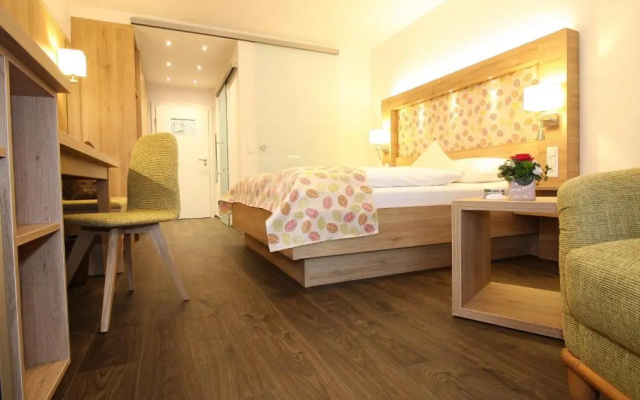 Hotel Chrysantihof