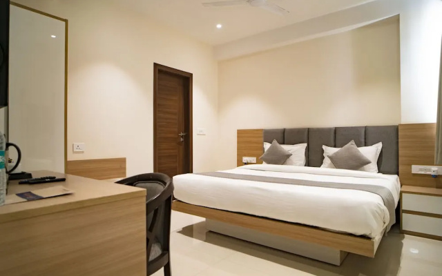 THE MANGAL VIEW RESIDENCY - A Luxury Boutique Business Hotel