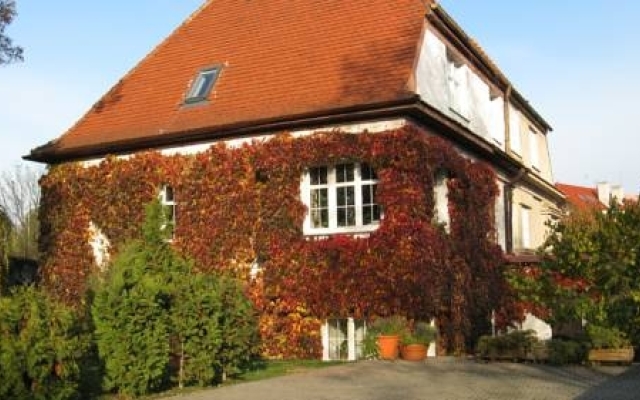 Отель Pension Vila Šárka вид на фасад