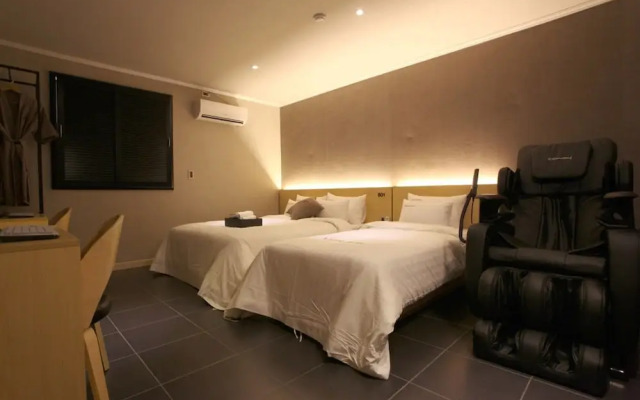 Regent Inn Hotel