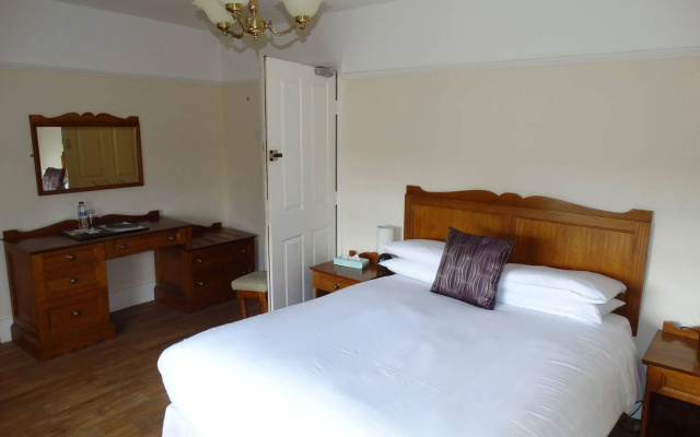 The Mortimer Arms