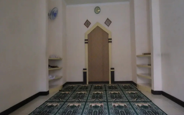 UrbanView Hotel Anggraeni Jatibarang