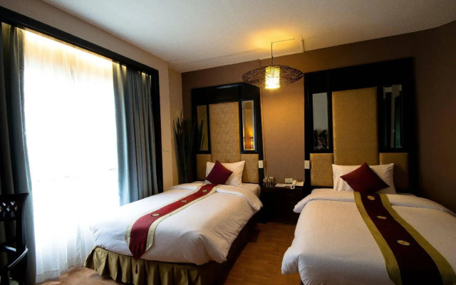 Royal View Resort