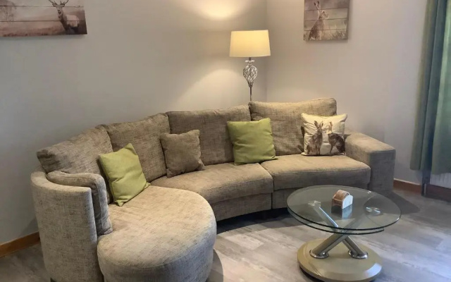37 Farraline Court, City Centre apartment