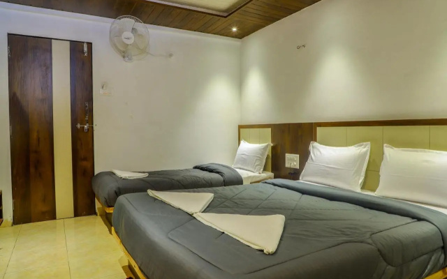 Hotel Pushkaraj