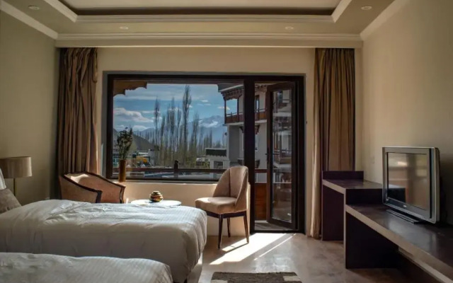 Hotel Jan Palace