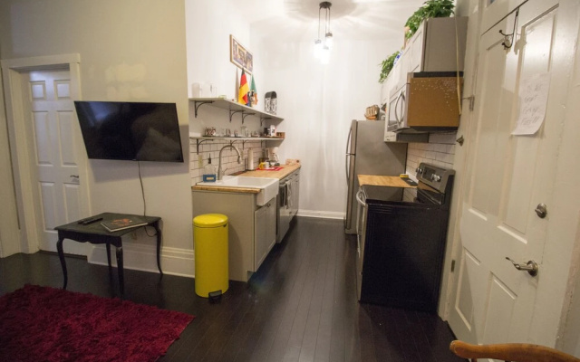 216 E 8th St.  Apartment 1
