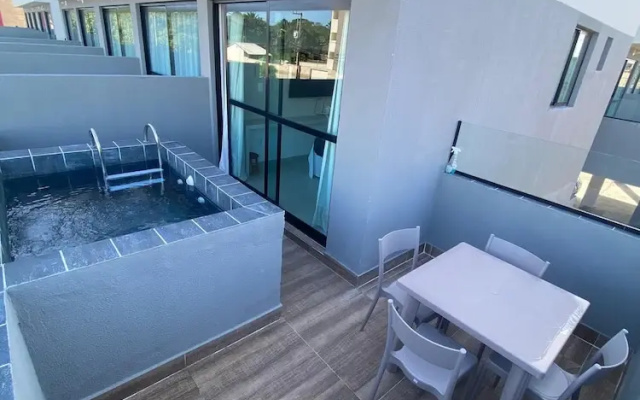 Flat Ofurô 14 VP by La Playa