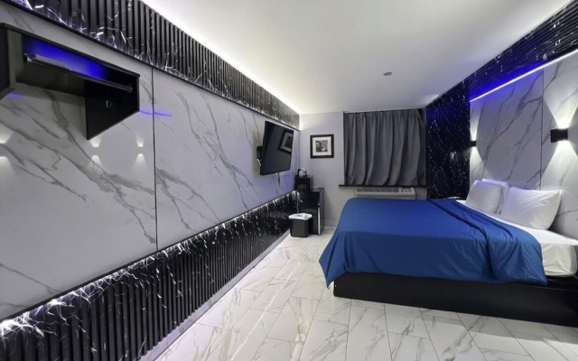 Umbrella Hotel Brooklyn
