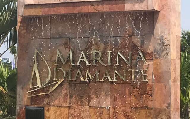 Отель Marina Diamante A вид на фасад