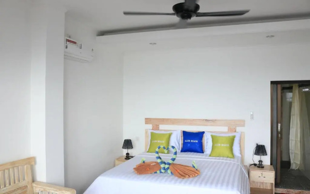 Alur Beach Homestay