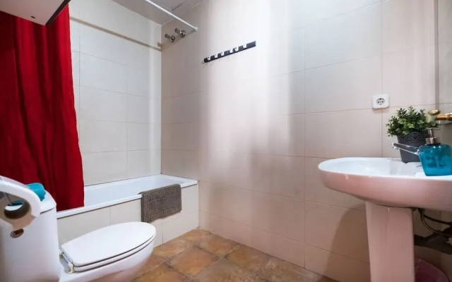 Duplex Penthouse 6 Pax Las Ramblas (Barcelona)