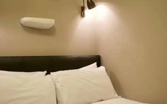 Cosy 2 Bedroom Apartment in Dean Village