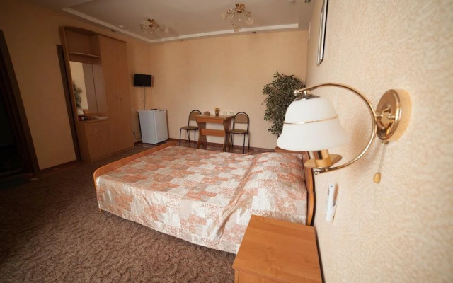 Оазис Отель