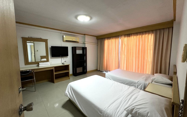 Garden Paradise Hotel & Serviced Apartment