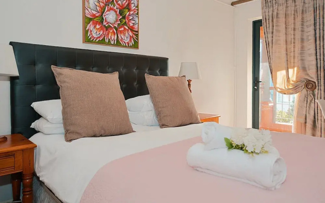 Albatross Guest house