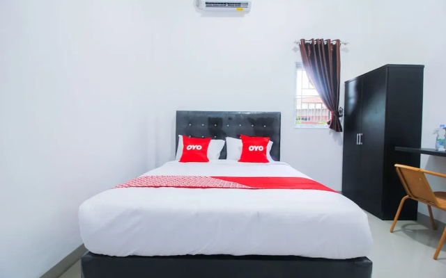 Fajar Residence by OYO Rooms