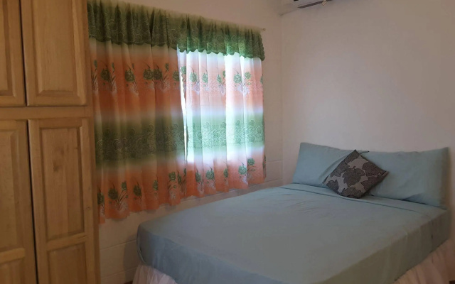 Date Palms Apartments