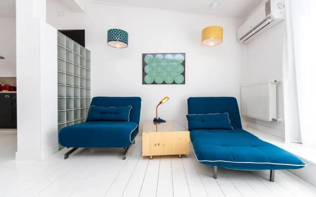 Wehost Apartment With Huge Terrace