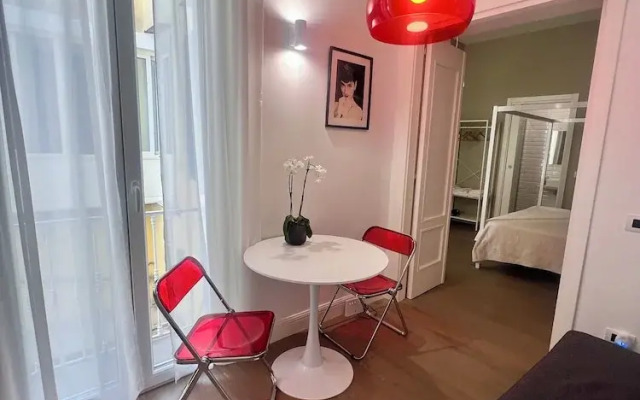 Lion suite