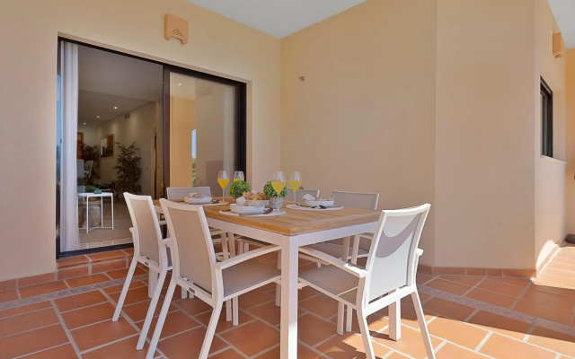Quiet & bright apartment in Las Mimosas de Banús