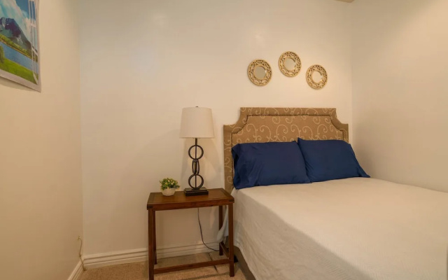 Chaparral House-Sleeps 14-Large Jacuzzi