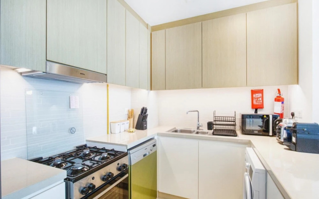 Lovely 2BR APT Amazing Sea View